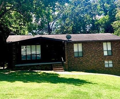 1st image of 805 Scenic Cir