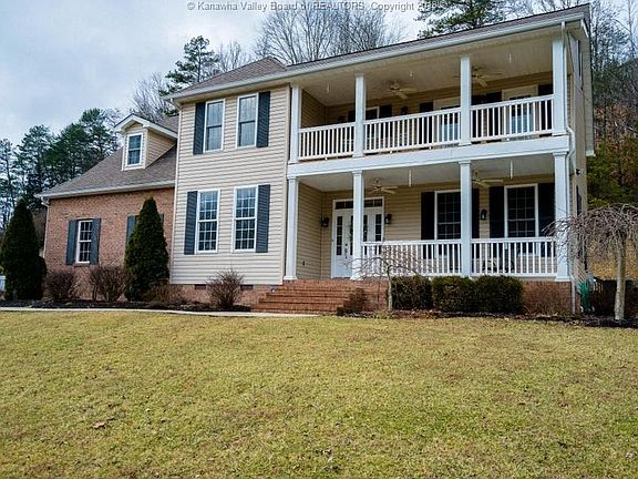 3rd image of 209 Shasta Dr