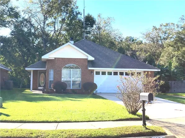 860 Magnolia Village Dr W, Mobile, AL 36695