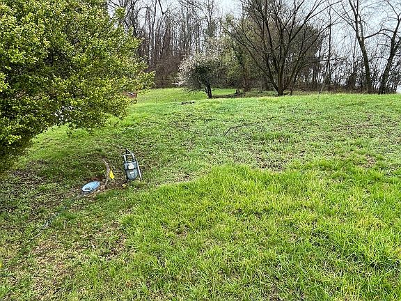 5th image of 106 Mullins Rd