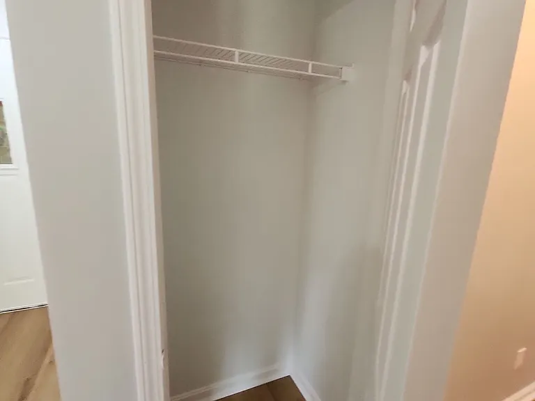 405 Parker Pl — Photo 16