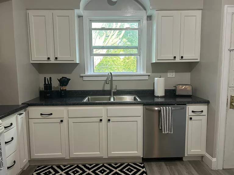 Host for the holidays with chef ready kitchen! Small appliances include toaster, crockpot, Keurig coffee pot, all cooking utensils, and appliances.