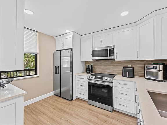 5th image of 4132 S Carambola Circle #F206