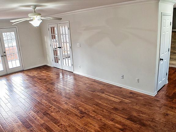 5th image of 328 Dunbrook Dr