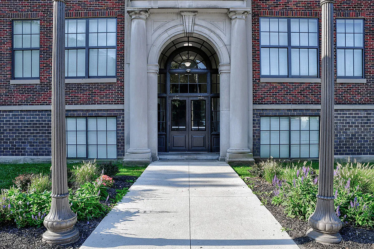 Nelsonville School Commons — Photo 2