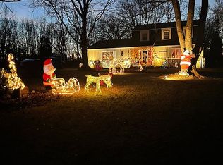 1433 Easy St, Boonville, IN 47601
