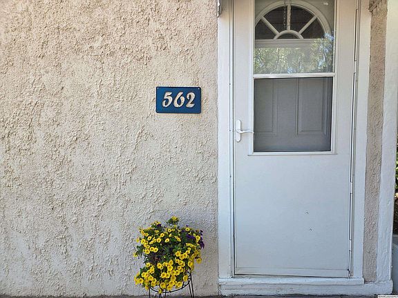2nd image of 562 N 5th St