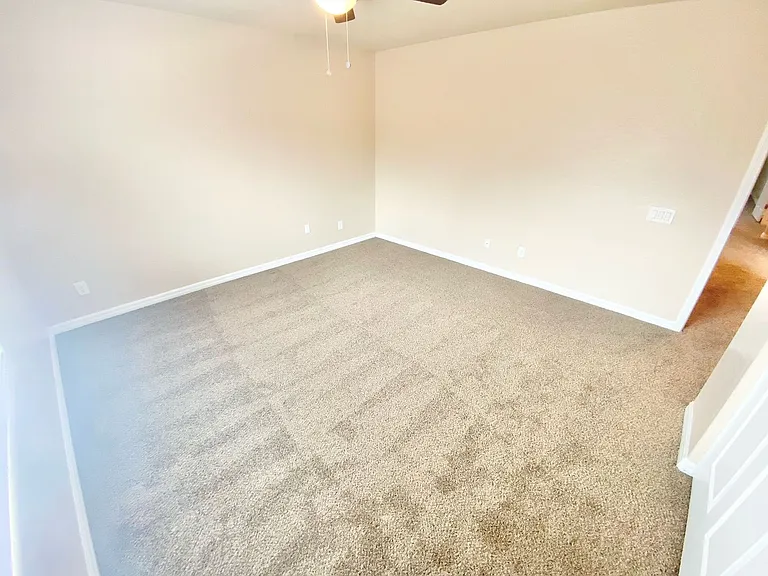 2341 Rue Royale St — Photo 15