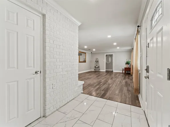 1088 Sinclair Dr, Baton Rouge, LA 70815