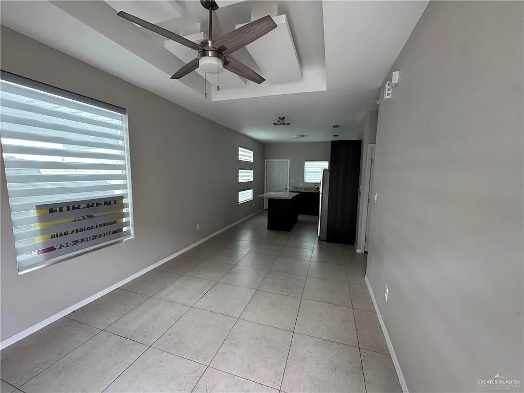 2 bed, 2.0 bath, 1000 sqft, $1,050 — Photo 3