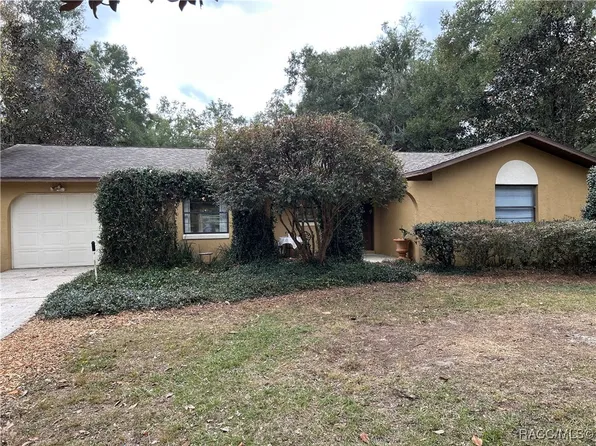 2992 E Crown Dr, Inverness, FL 34453