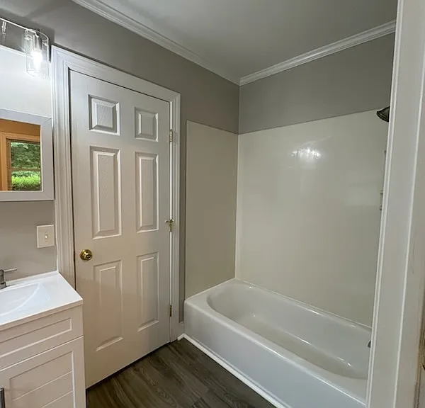 512 Brookwood Ave — Photo 9