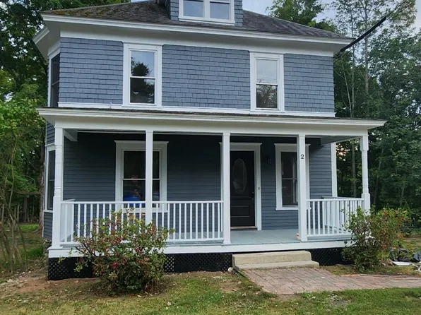2 Parsonsfield Road, Limerick, ME 04048