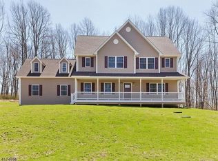 305 Turkey Top, Lebanon Township, NJ 07865