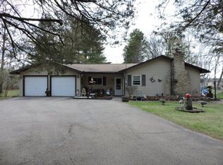 N3303 Park Ave, Weyauwega, WI 54983
