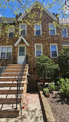 Rented by Tiger Realty | media 9