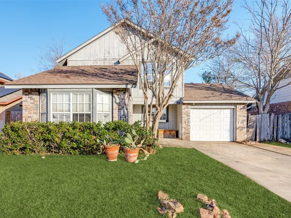 4617 Waterway Dr, Fort Worth, TX 76137