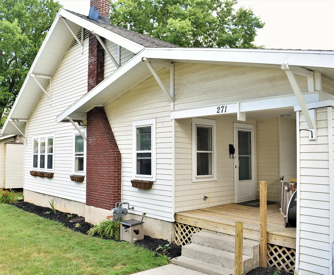 271 Ridge Rd photo 1