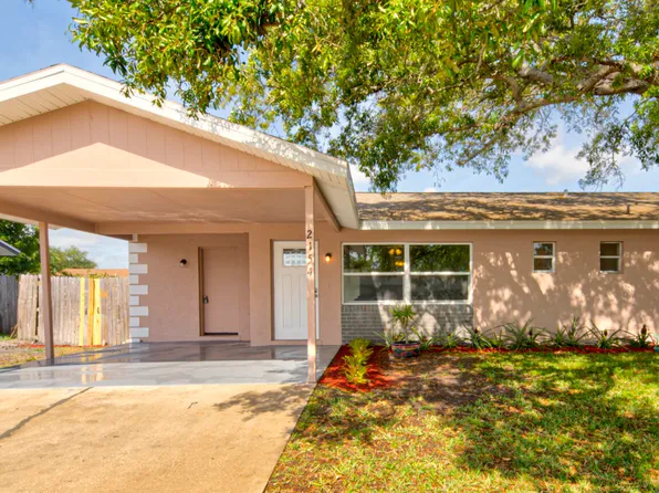 2154 Mosswood Dr, Melbourne, FL 32935