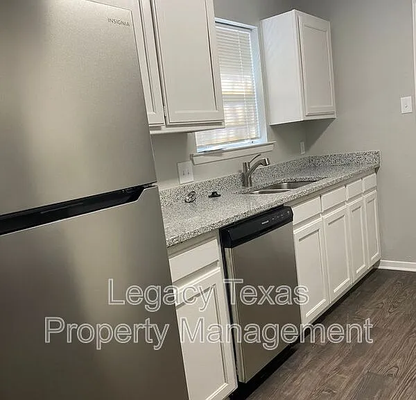 1302 Berry Dr #A — Photo 11