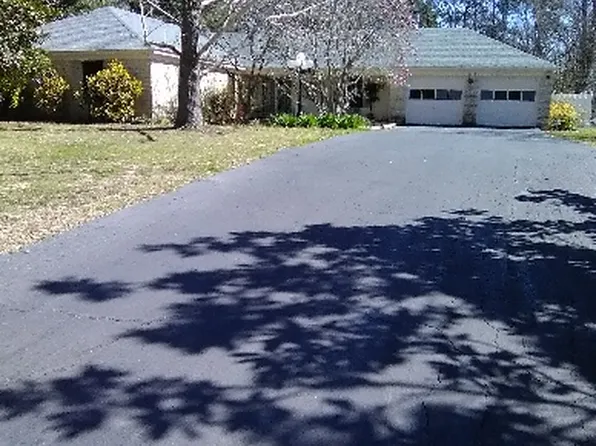 8540 Cates Dr, Millington, TN 38053