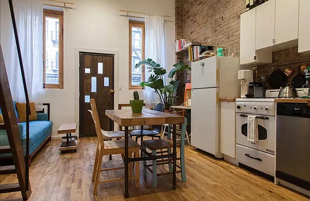 Rented by Nolita Group | media 16