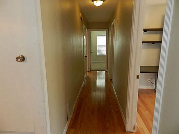 5th image of 1511 Fairfield Dr