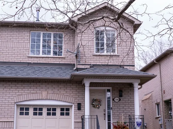 1385 Brookstar Dr, Oakville, ON L6M 3W2