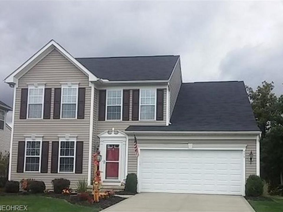 1st image of 577 Brookline Ct