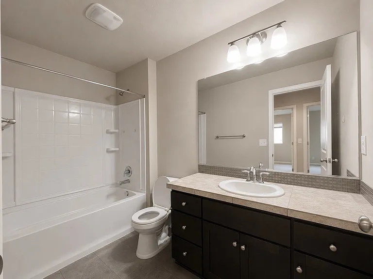 7323 N 93rd Ave — Photo 20