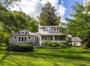 1038 N Hametown Rd, Akron, OH 44333