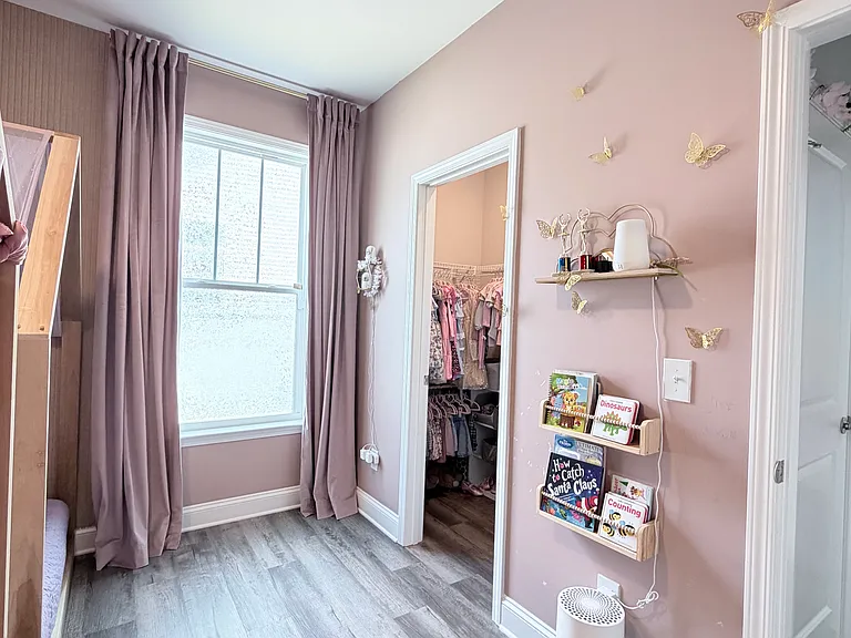 8009 Gladeside Way — Photo 11