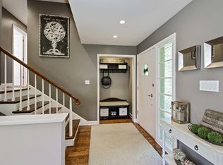 1335 Wilmot Rd, Deerfield, IL 60015