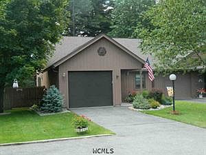 1st image of 20 Queen Ann Ct
