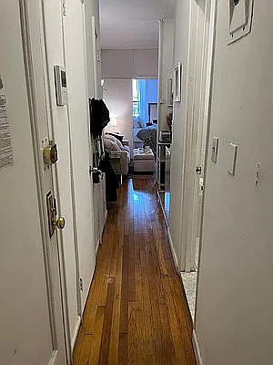 Rented by Point NYC | media 7