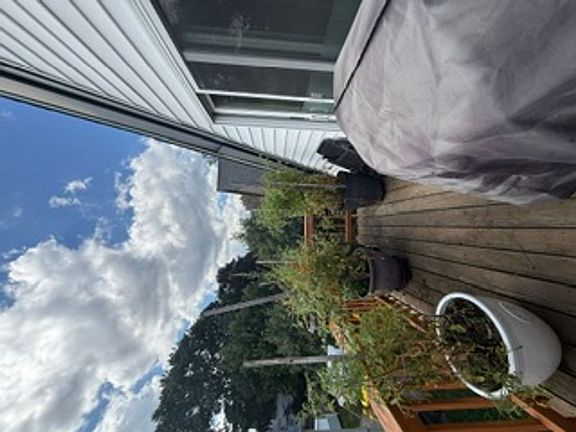 5th image of 27 Warner St #3