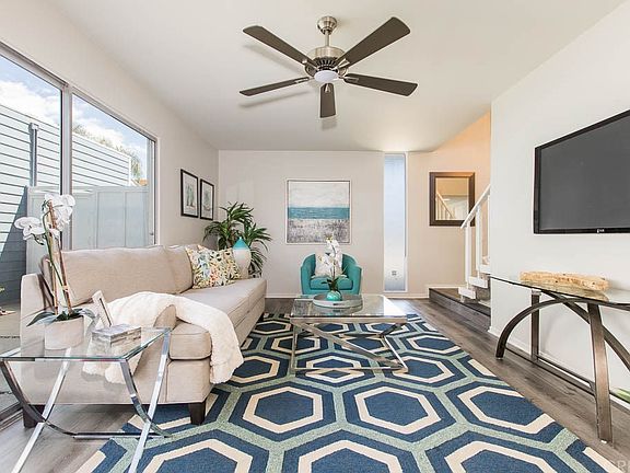 2nd image of 4029 Mariner Cir