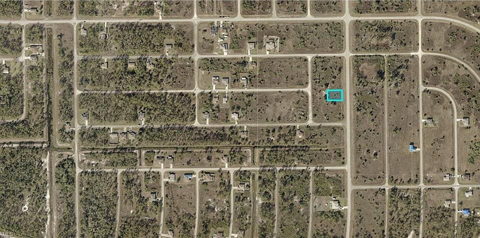 2nd image of 1016 Bell Blvd S