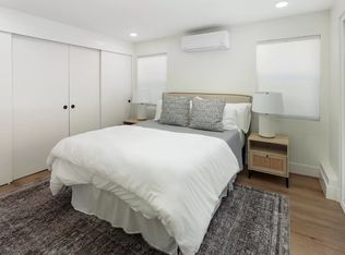 1141 Noel Dr #B, Menlo Park, CA 94025