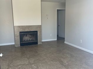 3124 Brookfield Loop #A, Bakersfield, CA 93311