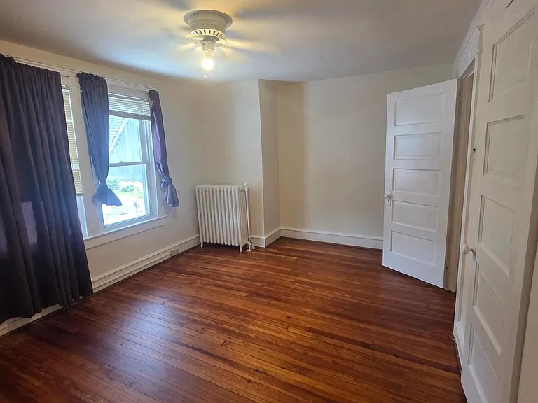 2439 Madison St — Photo 14