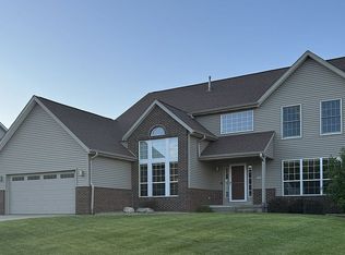 214 Revere Ct NE, Cedar Rapids, IA 52402
