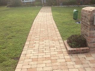 1311 Grandview Dr, Crestview, FL 32539