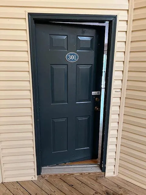 2 bed, 1066 sqft, $1,350 — Photo 4