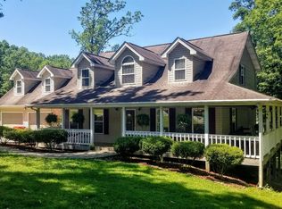 483 Sandy Hills Cir, Corbin, KY 40701