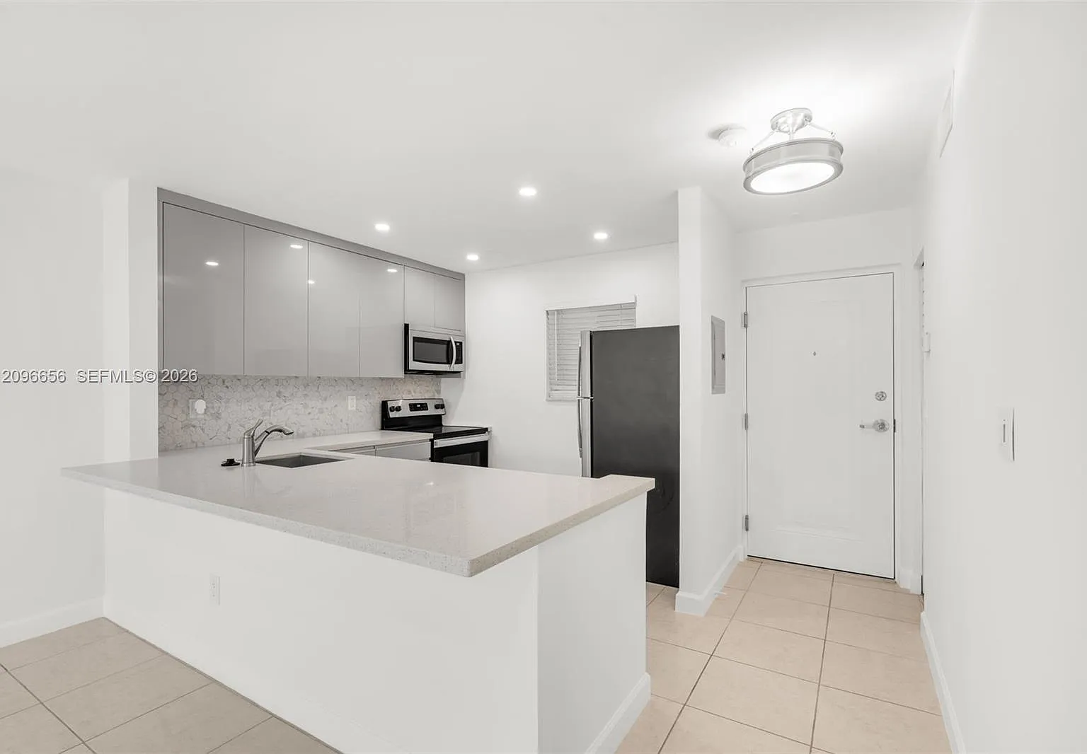 7705 Camino Real — Photo 1