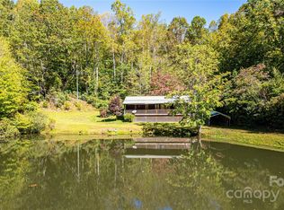 202 Duke Franklin Rd, Spruce Pine, NC 28777