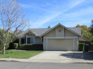 824 Vintage Ave, Fairfield, CA 94534