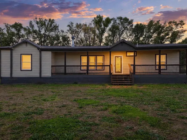 4 Camino Privado, Belen, NM 87002