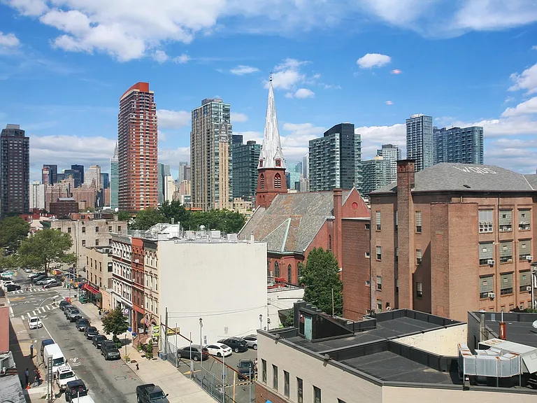 1050 Jackson Ave #7A — Photo 6